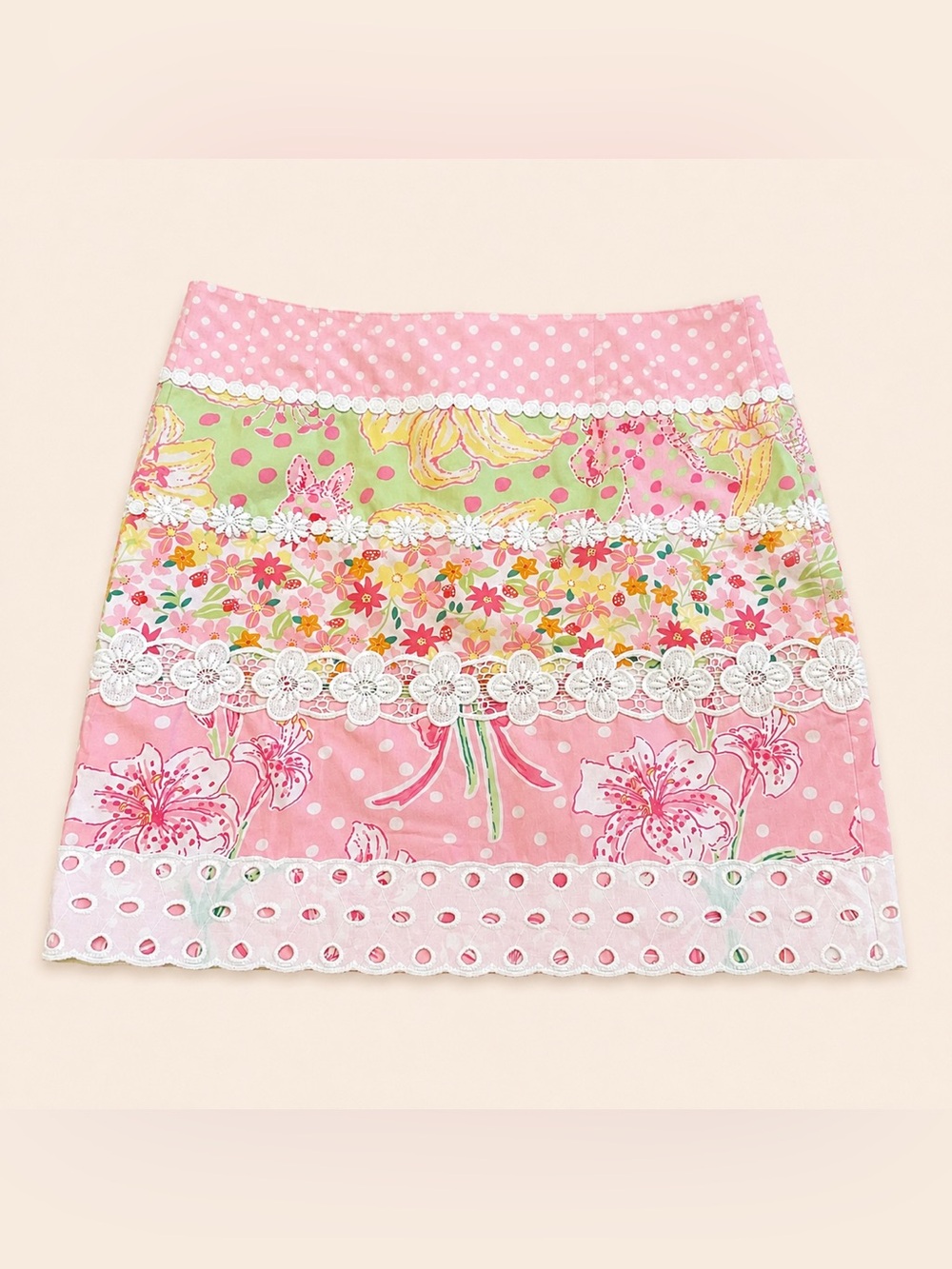Lilly Pulitzer • Vintage Y2K Patchwork Eyelet Lace Mini Skirt • Size 2